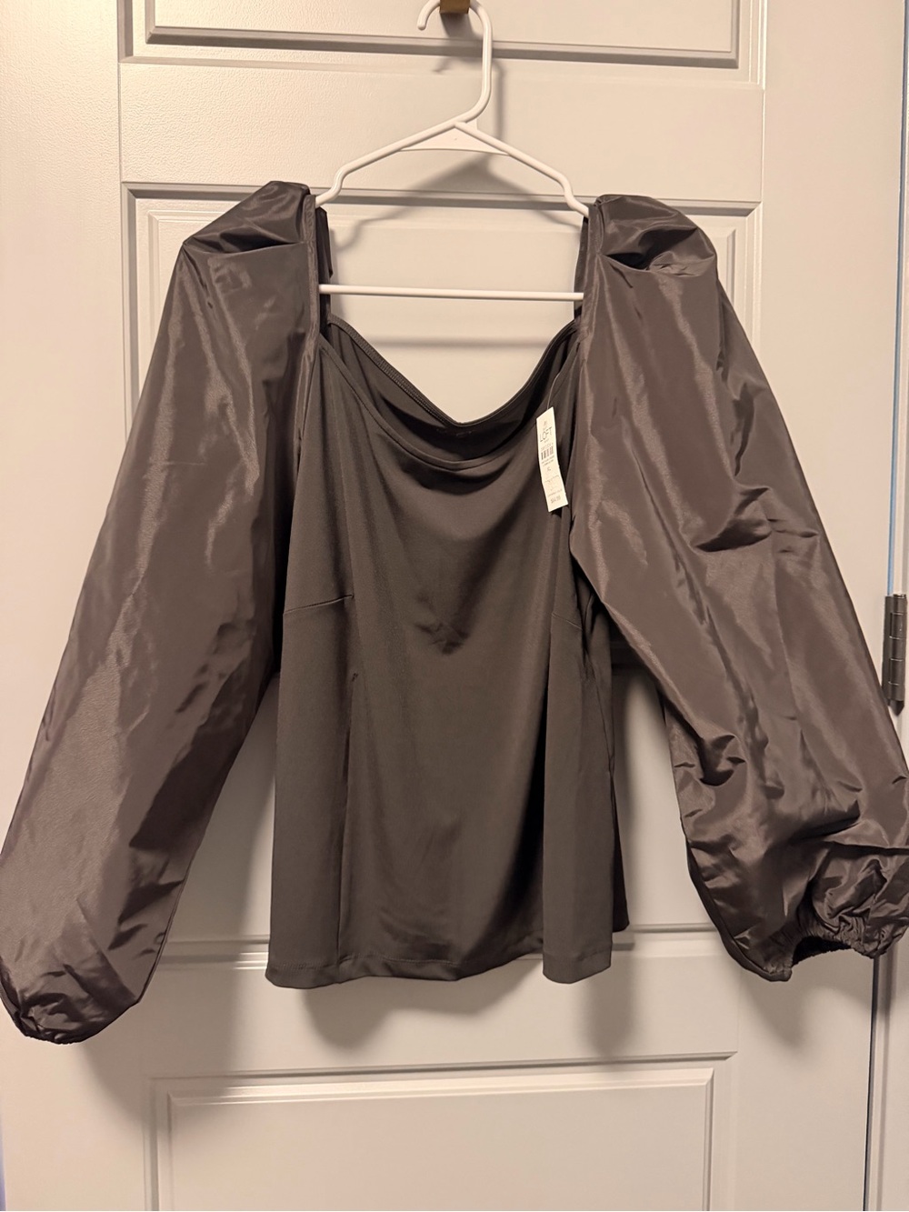 LOFT Outlet Puff-Sleeve Blouse NWT